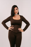 SET TRE PEZZI BRENDA MARRONE CON MAGLIA CORTA,BUSTINO E LEGGINGS CAPRI