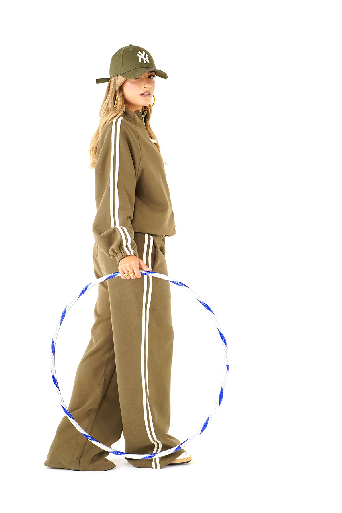 Tuta due pezzi chiusura alamaro Felpa Collo Alto e Pantaloni Wide Leg