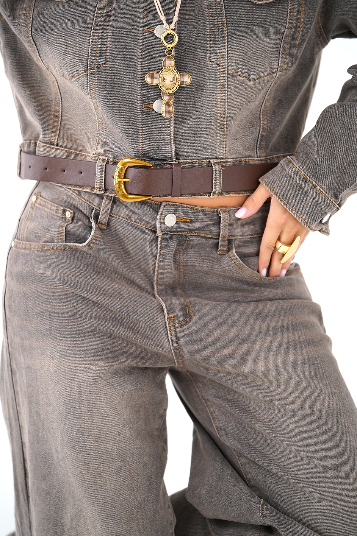 Coordinato in jeans Giacca Cropped e Jeans Wide Leg