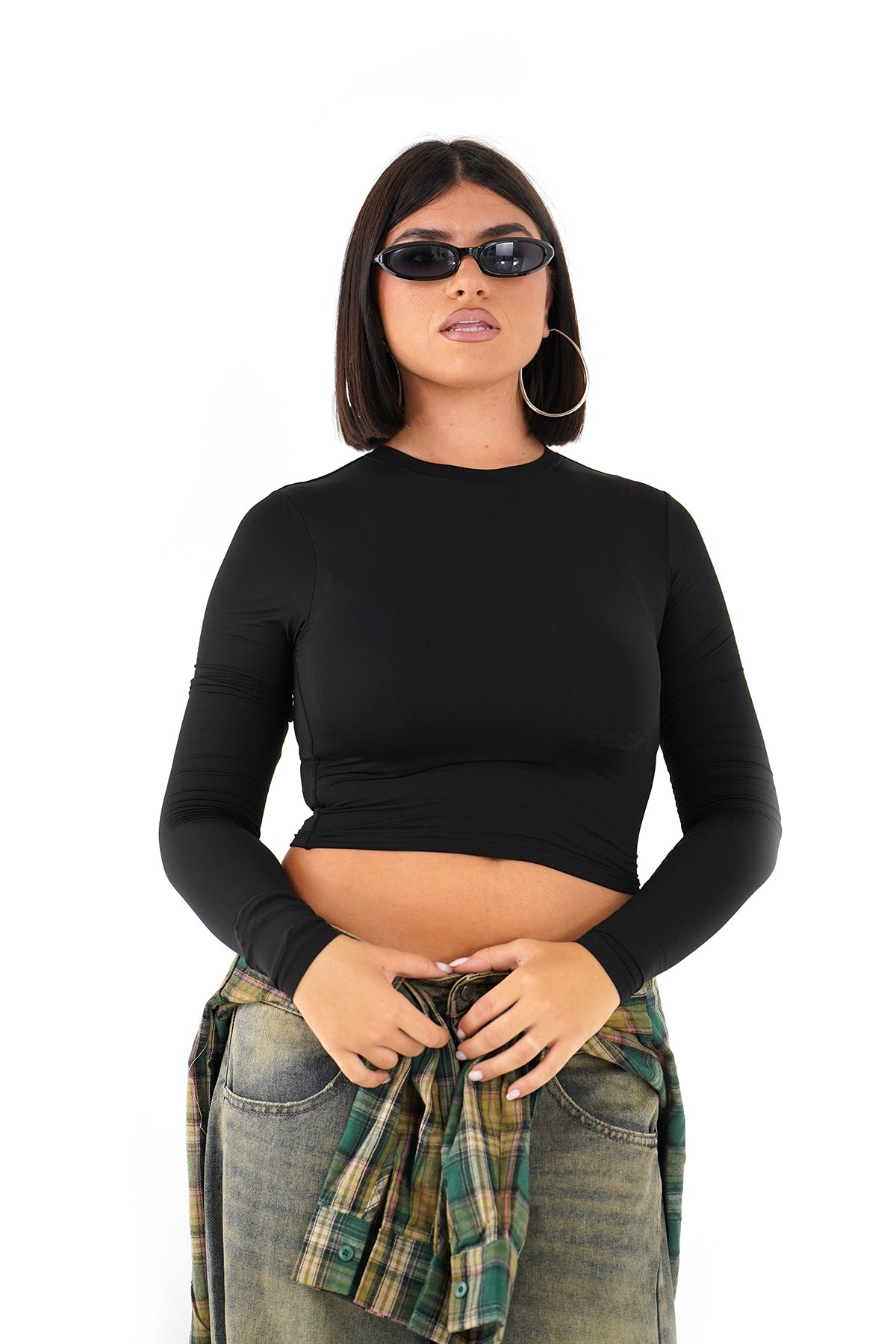 Maglia crop manica lunga elasticizzata aderente