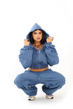 TUTA CALLIOPE BLU CLAIR CON CAPPUCCIO E MANICHE ARRICCIATE