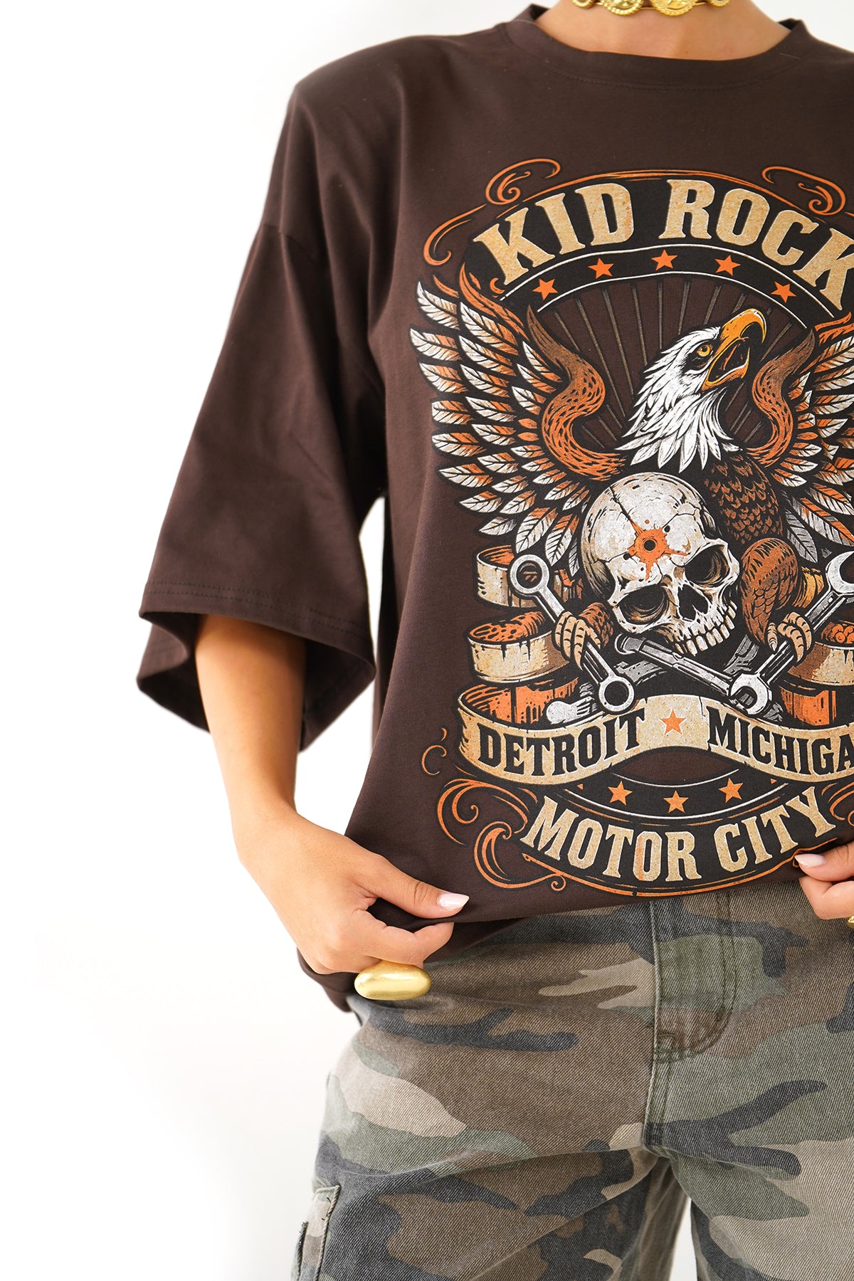 T-SHIRT KID ROCK MARRONE CON SPALLINE MEZZA MANICA