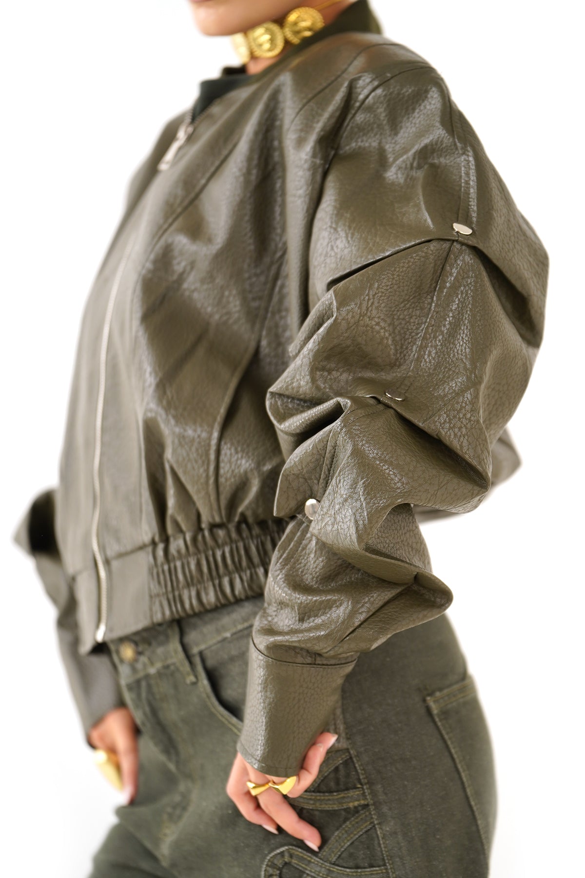 GIUBBOTTO RILEY CROPPED VERDE IN ECOPELLE MANICHE CON BOTTONI