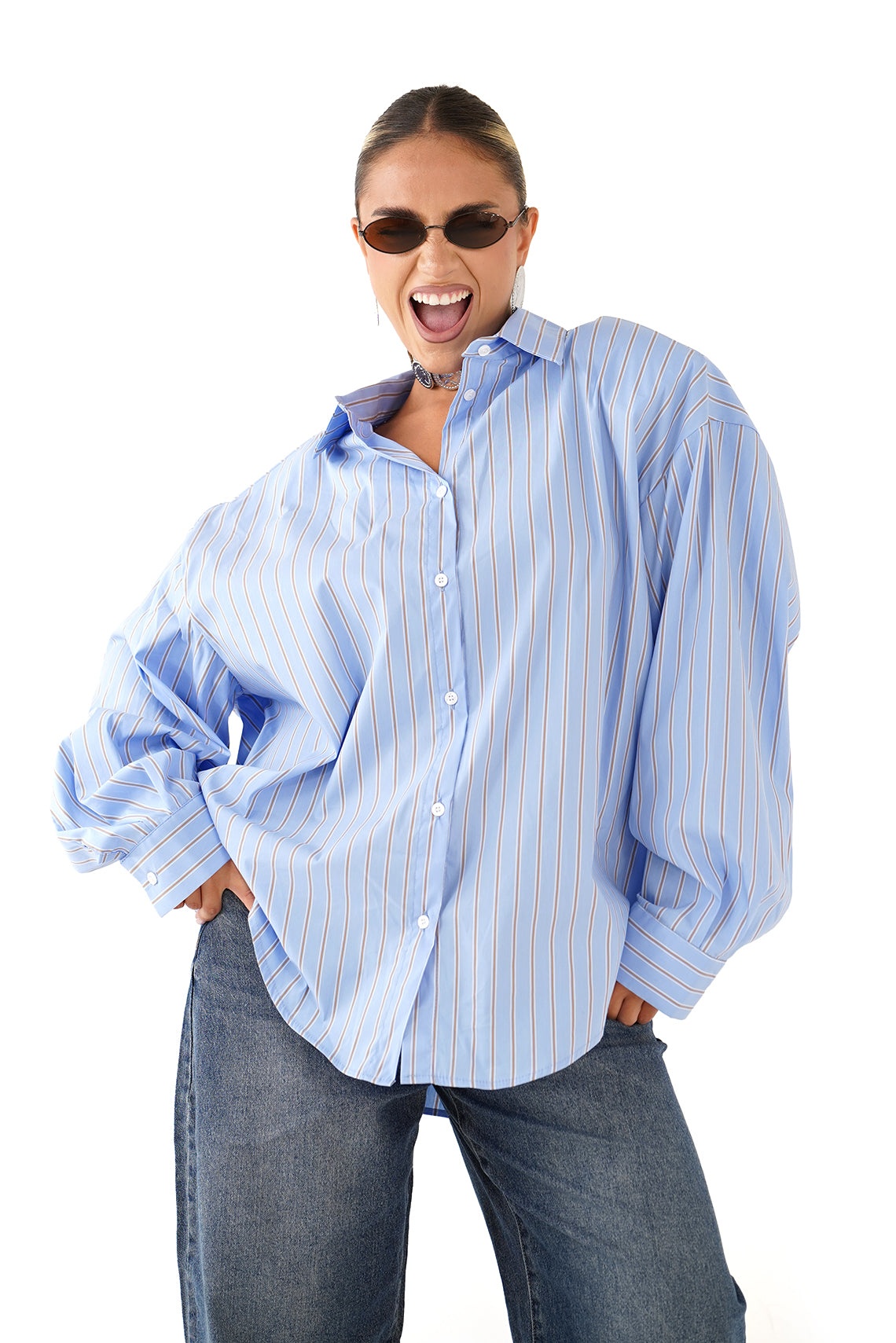 CAMICIA PERLA CELESTE OVERSIZE RIGATA CON SPALLINE IMBOTTITE TAGLIA UNICA JUST WEST