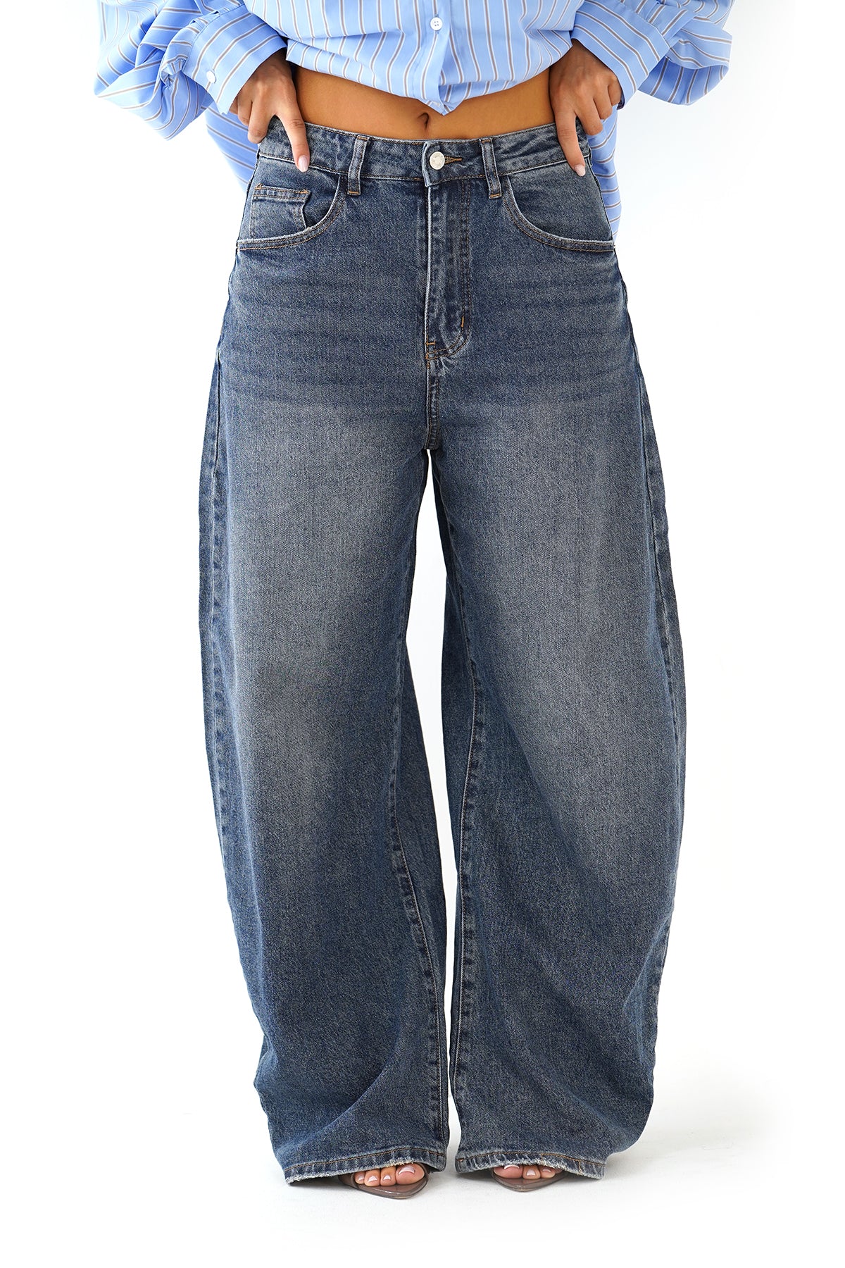 JEANS BALLOON FIT DIAMANTE GAMBA LARGA CON STRASS POSTERIORI