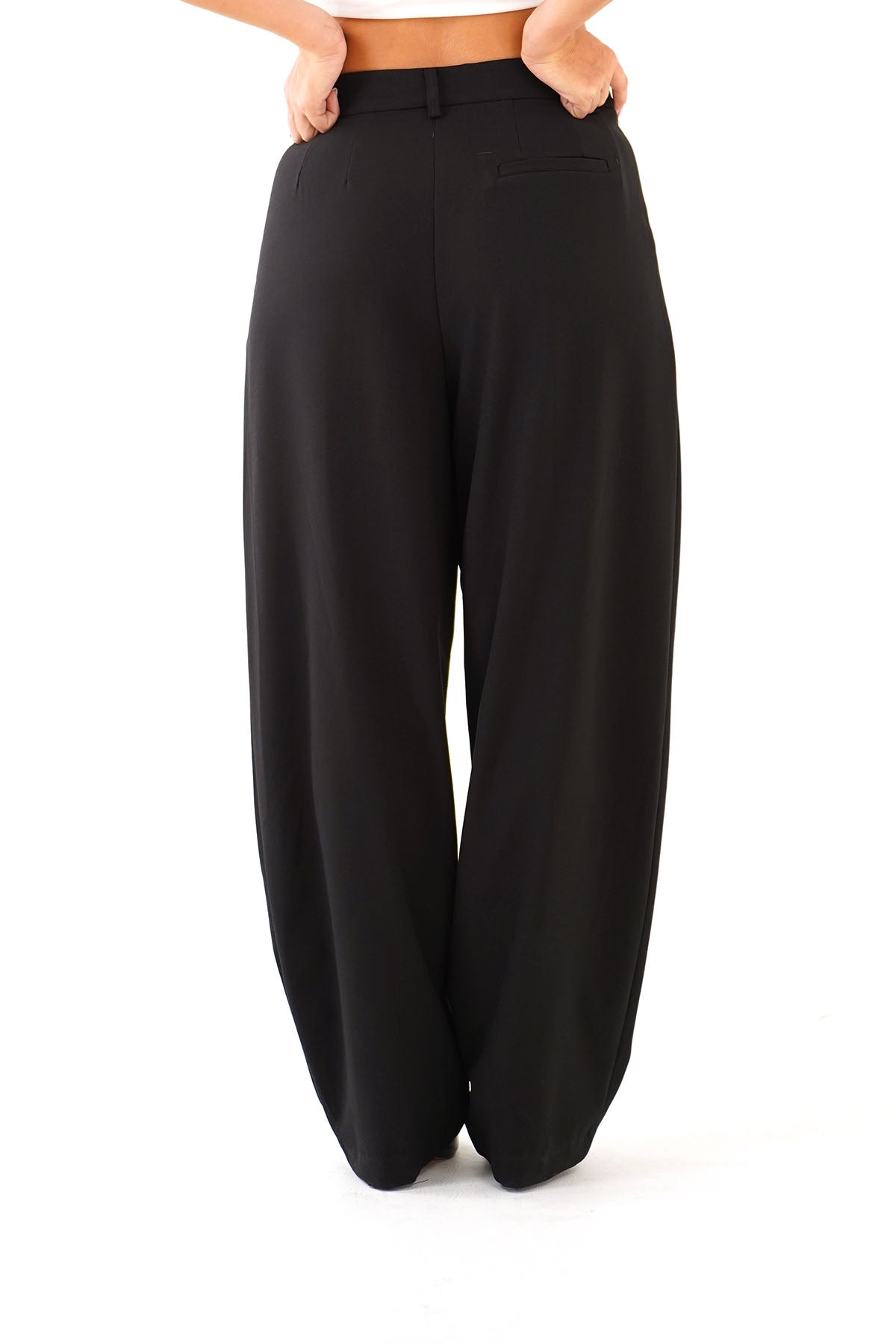 TAILLEUR SKYLER NERO SARTORIALE BLAZER FRANGE E PANTALONE