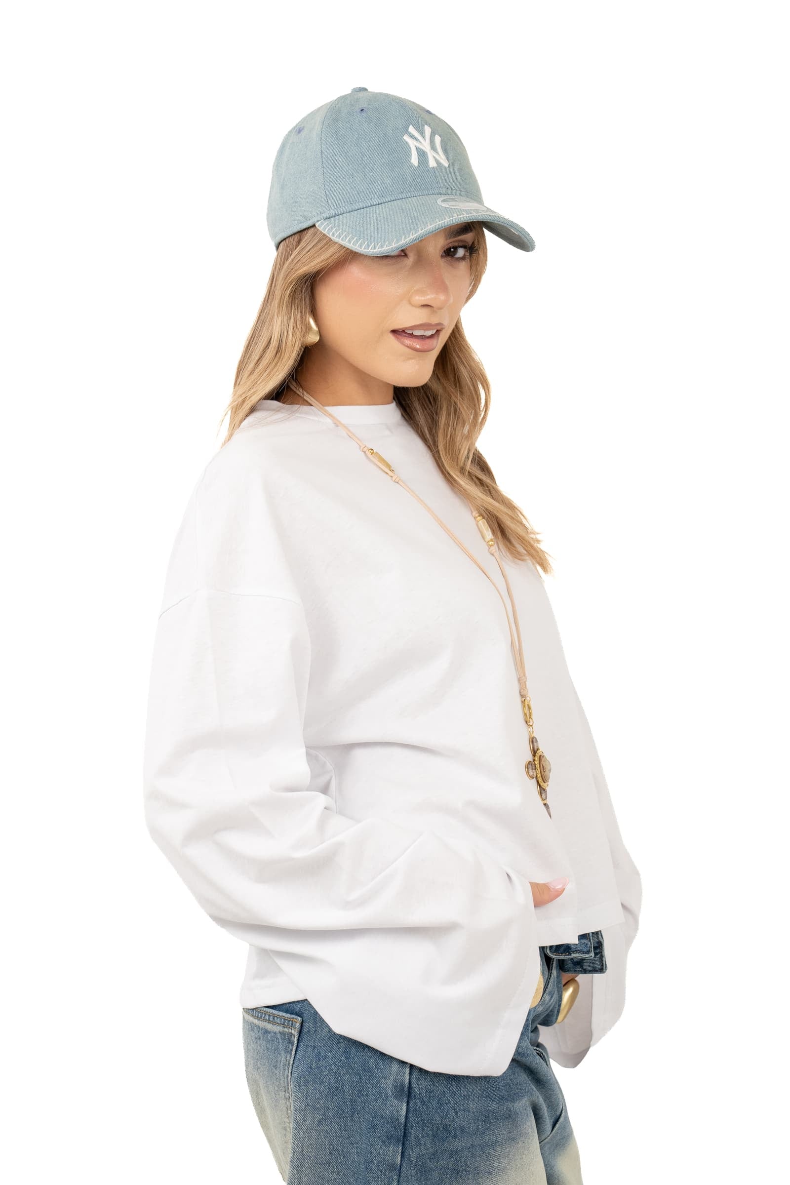 MAGLIA TATE BIANCA OVERSIZE CON MANICHE AMPIE JUST WEST TAGLIA UNICA