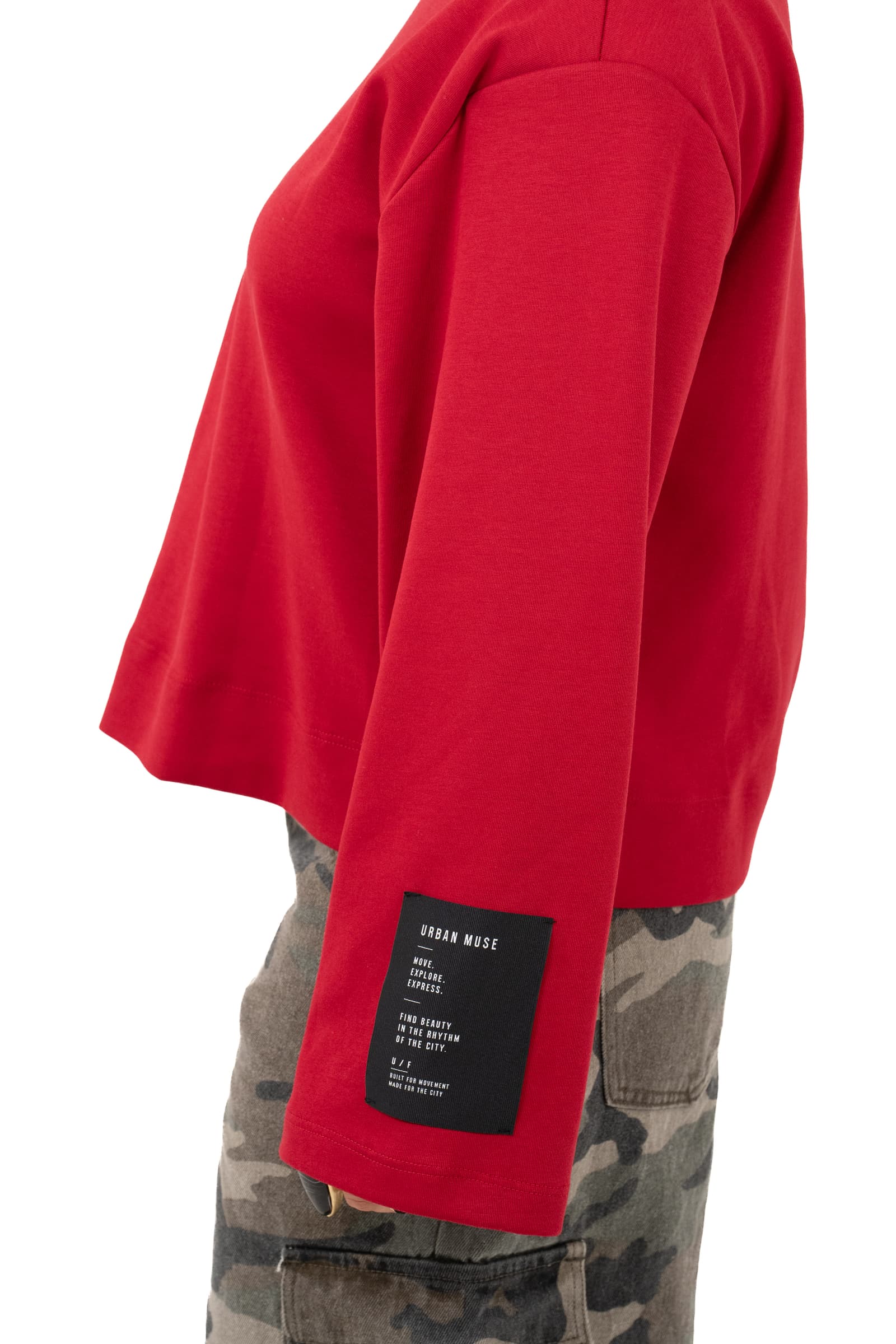 FELPA URBAN MUSE ROSSA CON ETICHETTA SULLA MANICA TAGLIA UNICA LUMINA