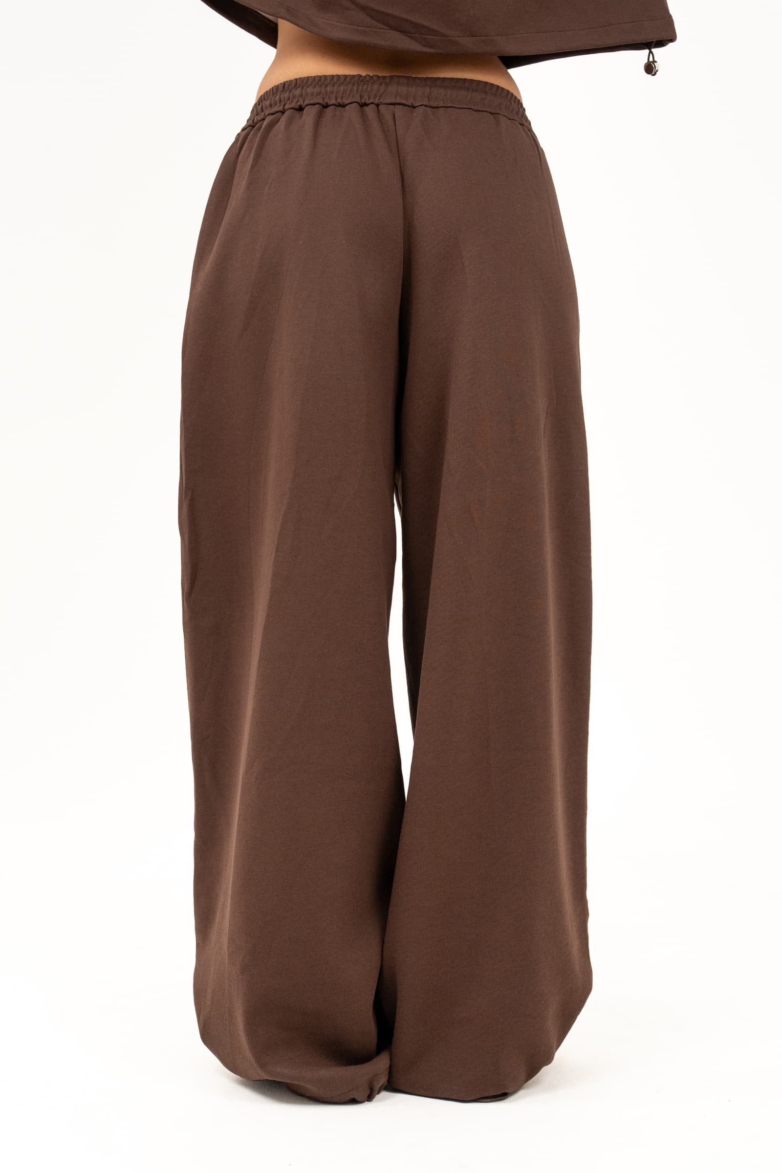 TUTA HAZEL MARRONE FELPA E PANTALONI