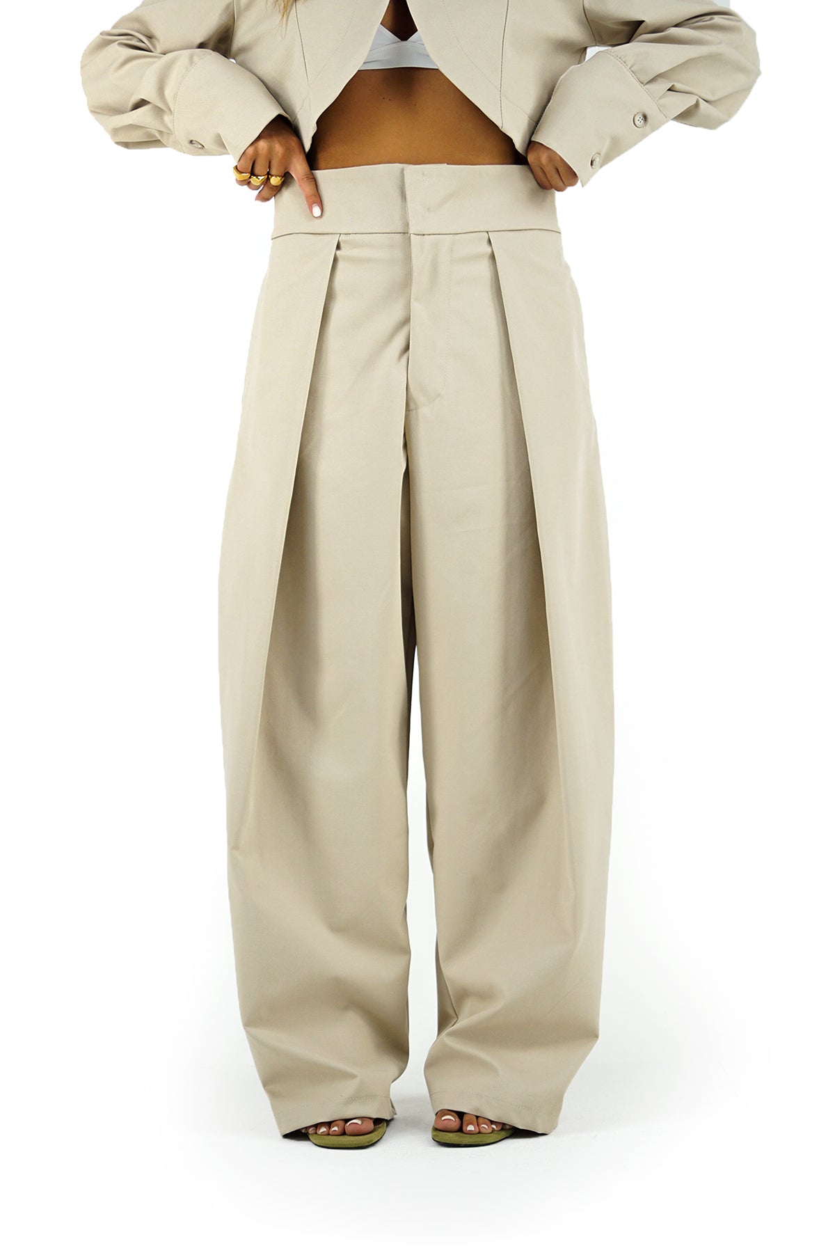 Coordinato Elegante 2 Pezzi con Top Crop e Pantalone Palazzo