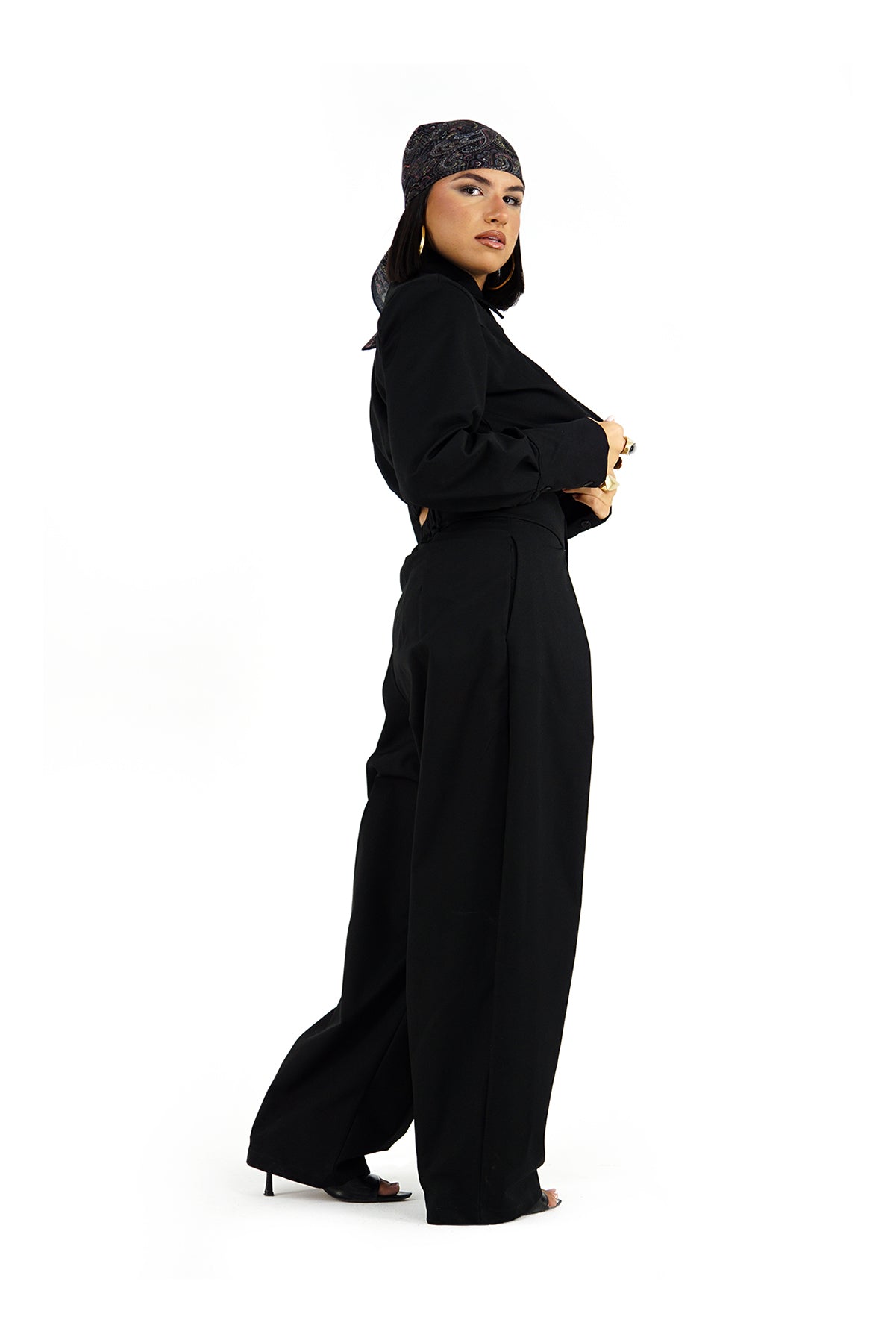 Coordinato Elegante 2 Pezzi con Top Crop e Pantalone Palazzo