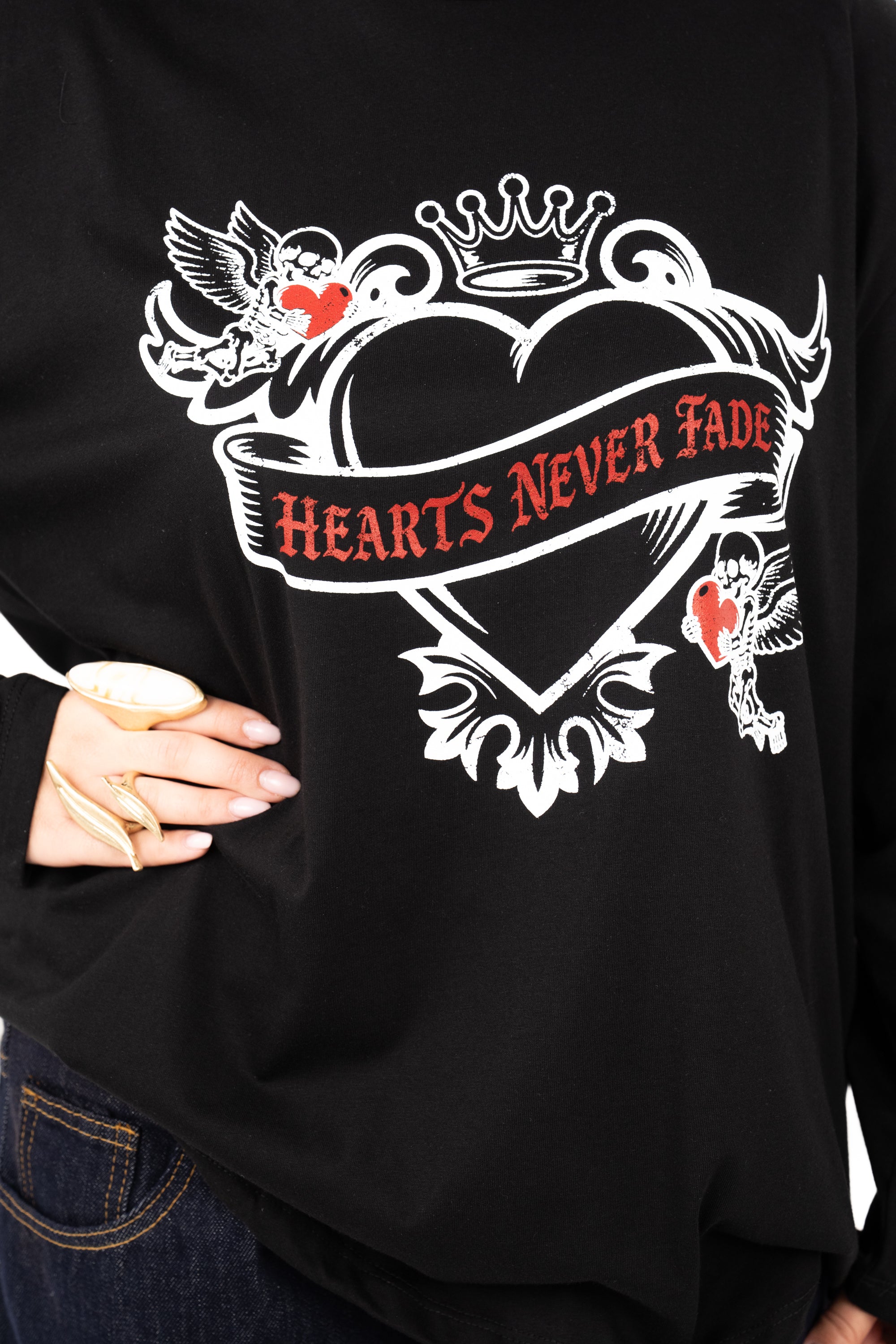 T-SHIRT CUORE OVER SIZE NERA TAGLIA UNICA