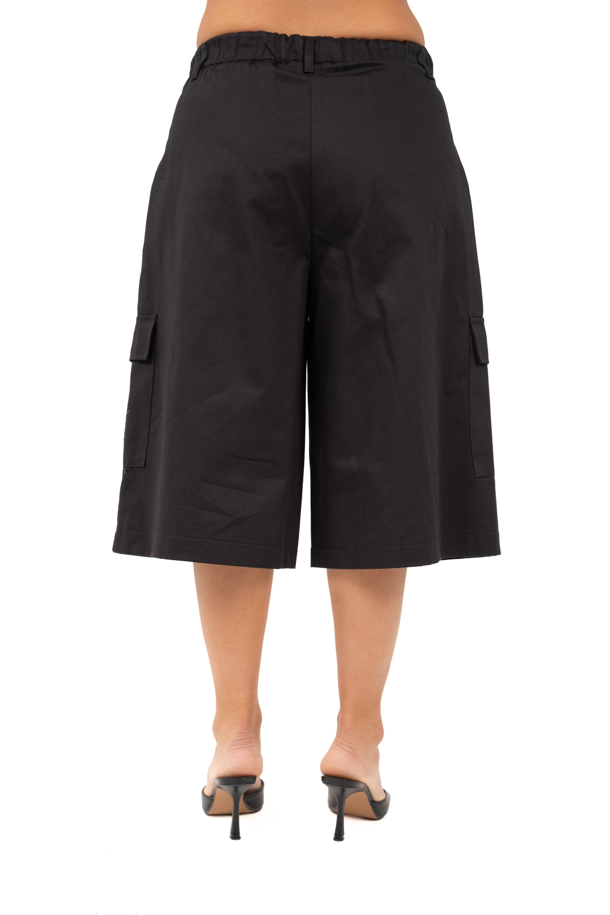 BERMUDA MIRAGE CARGO NERA CON TASCHE JUSTWEST TAGLIA UNICA