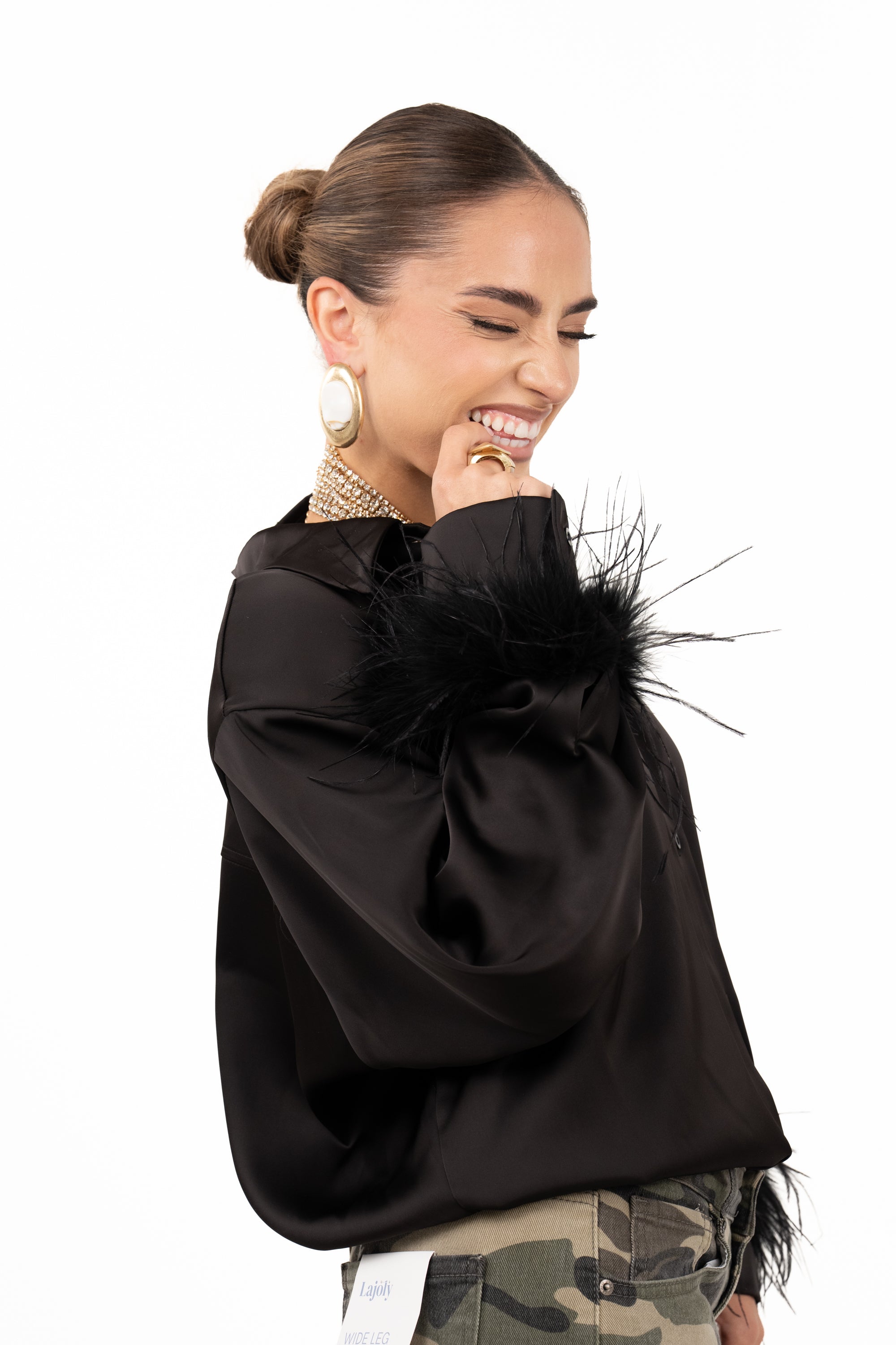 CAMICIA SUZI NERA SATIN CON PIUME JUSTWEST TAGLIA UNICA