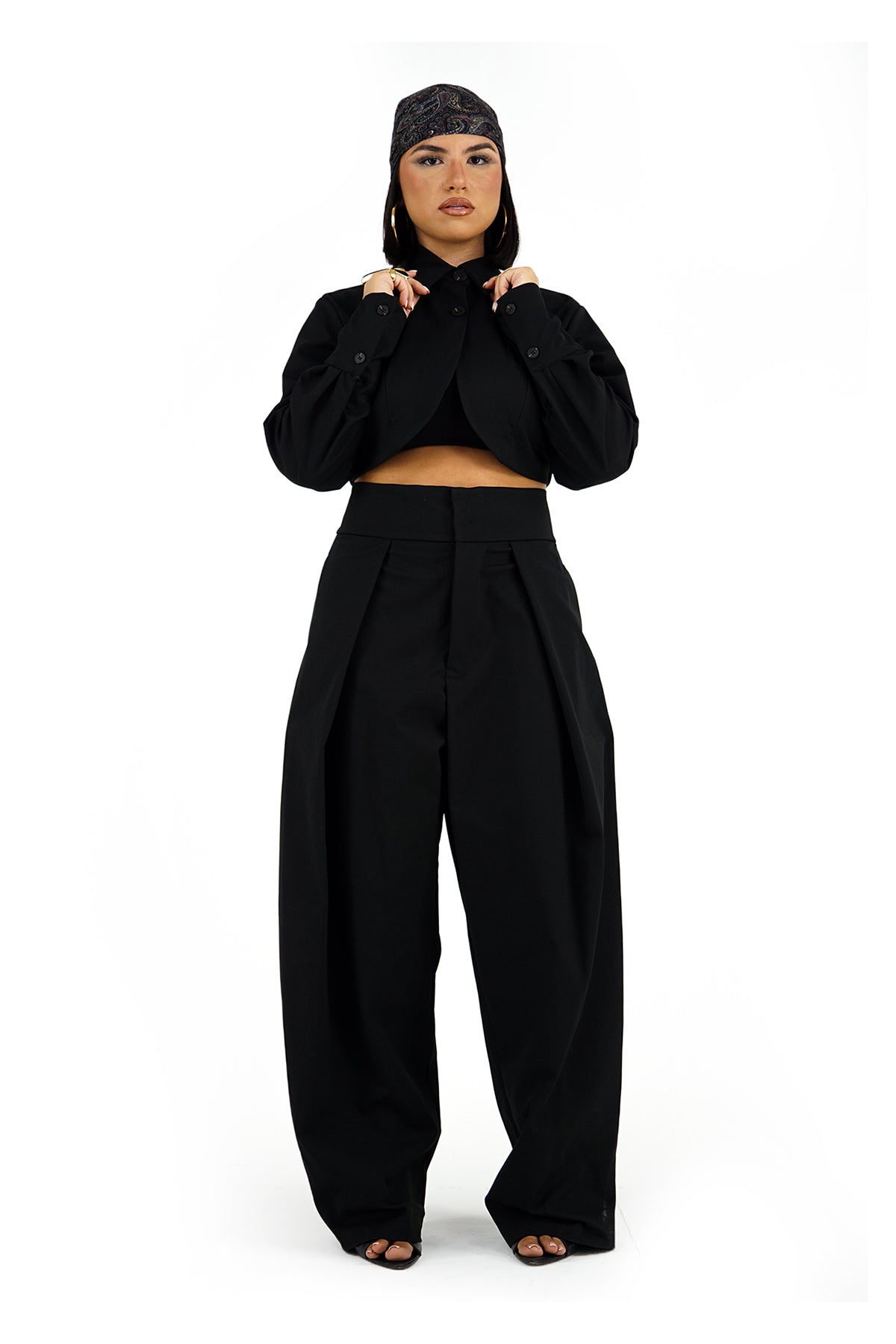 Completo Due Pezzi Lumina Nero Giacca Cropped e Pantaloni Palazzo Taglia Unica