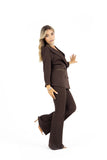 Completo Due Pezzi Elegante con Blazer Doppiopetto e Pantaloni a Zampa Marrone