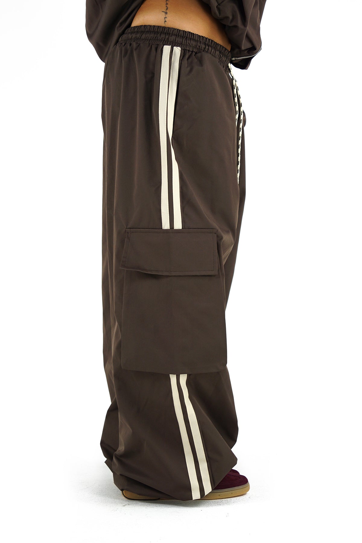 Tuta Due Pezzi Lumina Sporty Chic Giacca Zip e Pantaloni Cargo Wide Leg