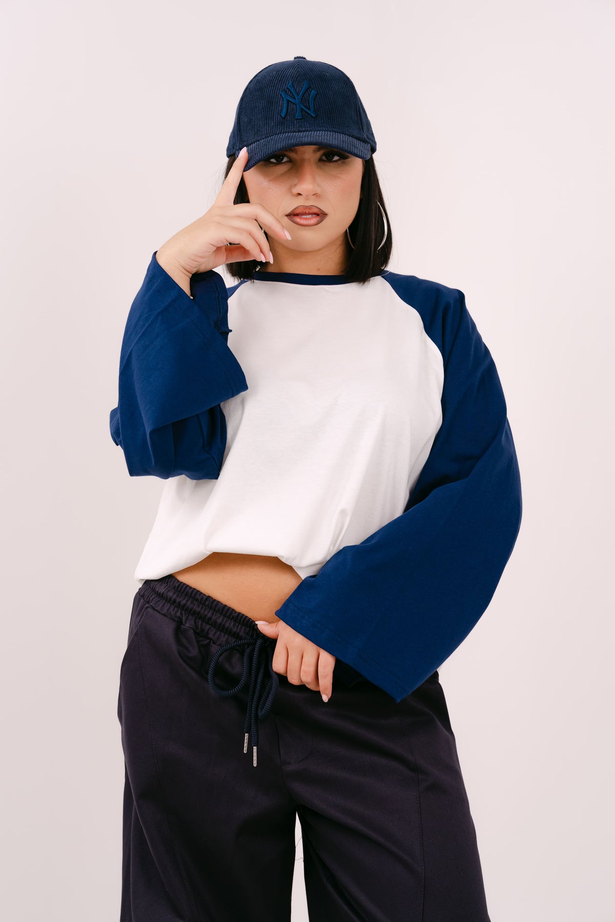 MAGLIA BICOLOR BIANCO E BLU TAGLIA UNICA