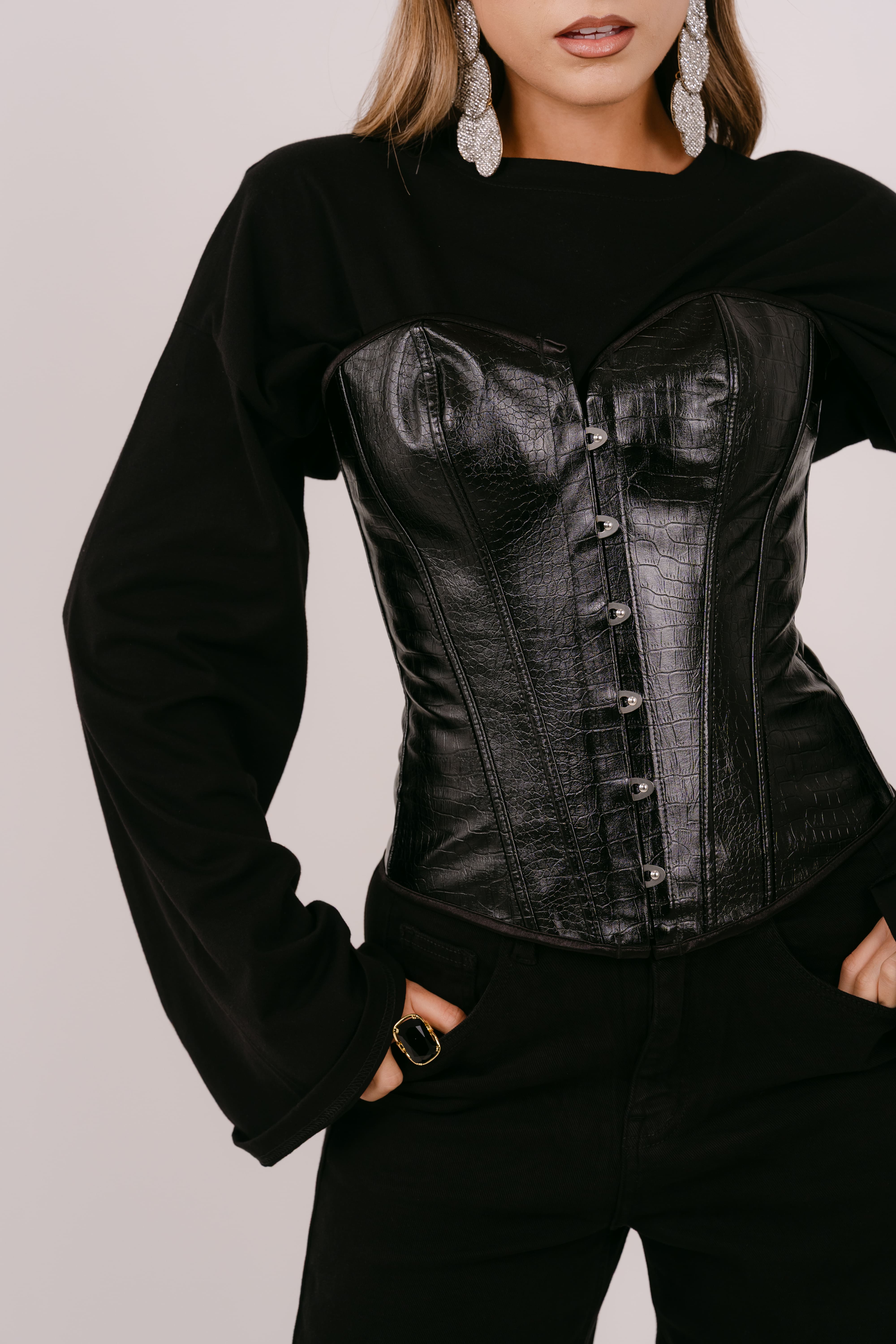 BUSTINO KIM CORSET NERO IN ECOPELLE EFFETTO COCCODRILLO