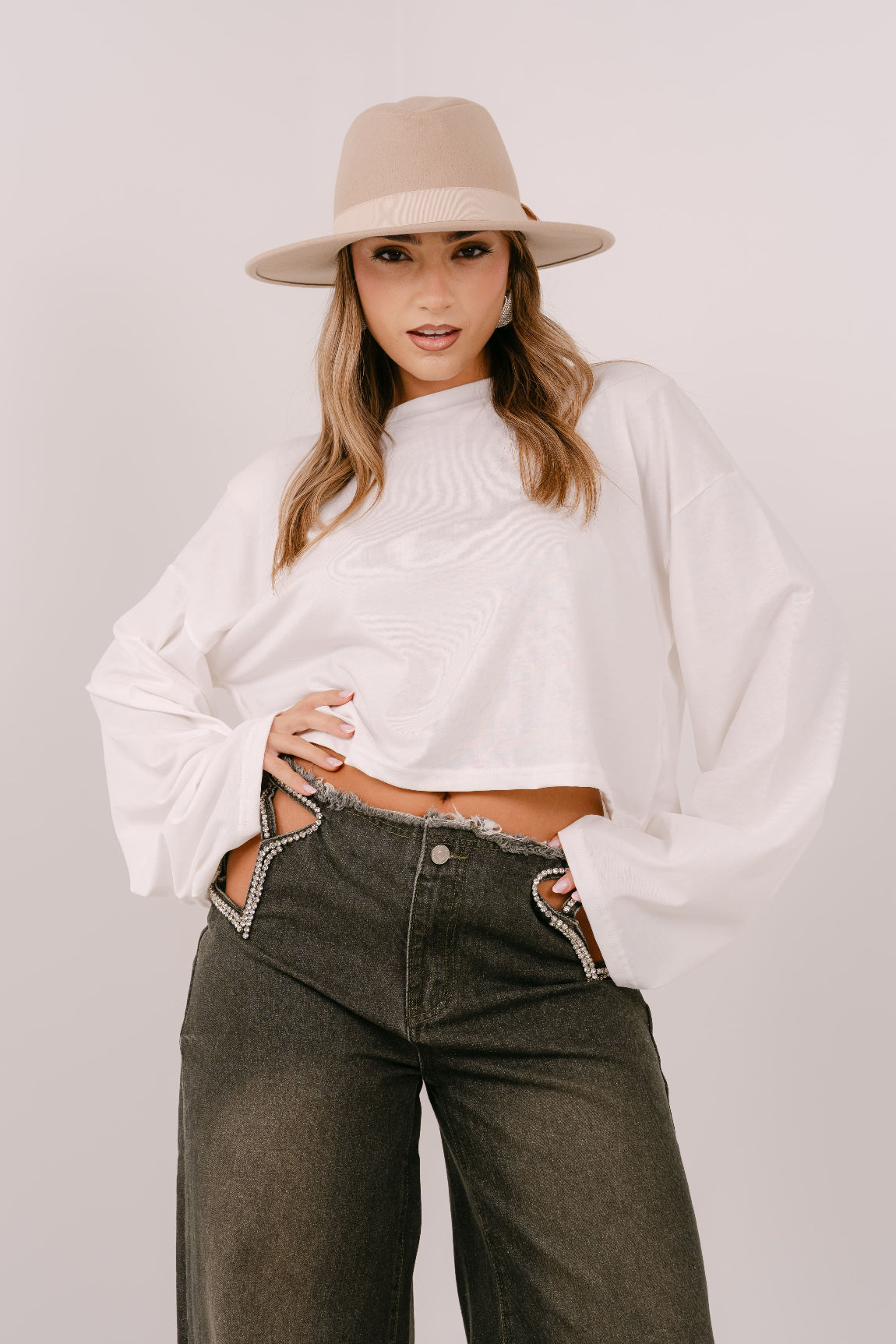 MAGLIA CHER CROPPED BIANCA OVER TAGLIA UNICA