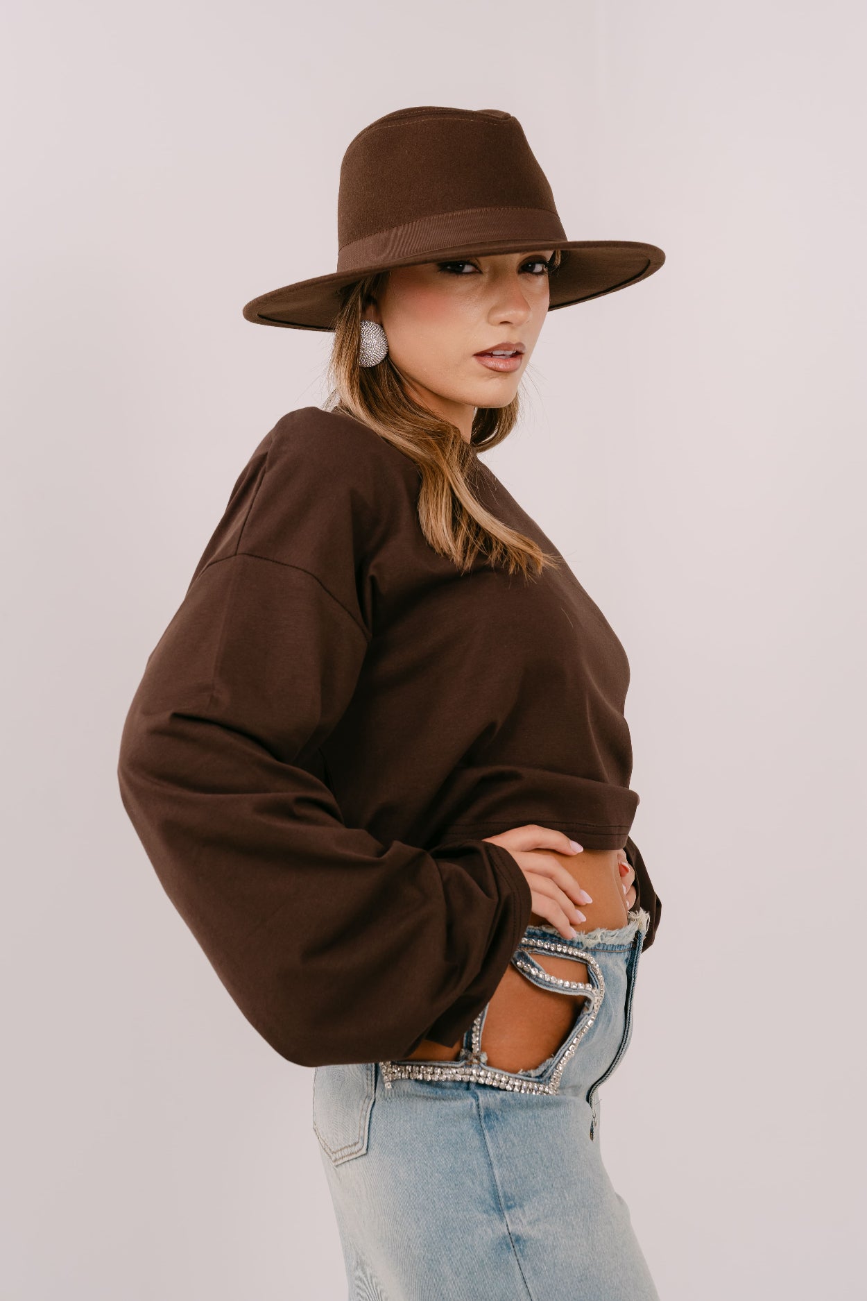 MAGLIA CHER CROPPED MARRONE OVER TAGLIA UNICA