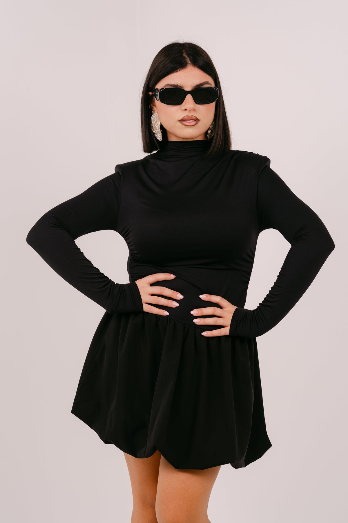 VESTITO OLIVIA CORTO NERO CON GONNA A PALLONCINO