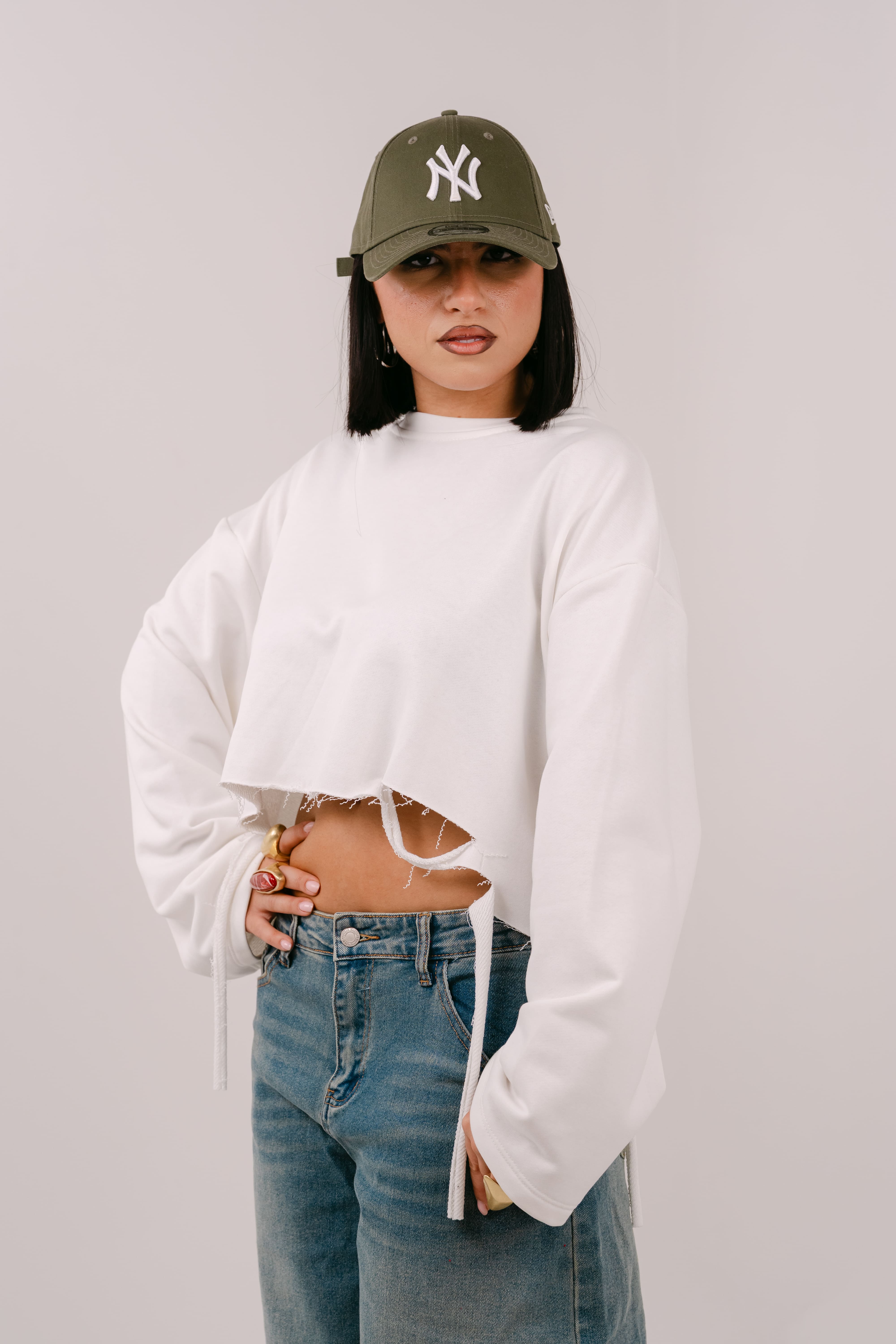 FELPA CROP ELSA BIANCA JUSTWEST OVERSIZE CON STRAPPI TAGLIA UNICA
