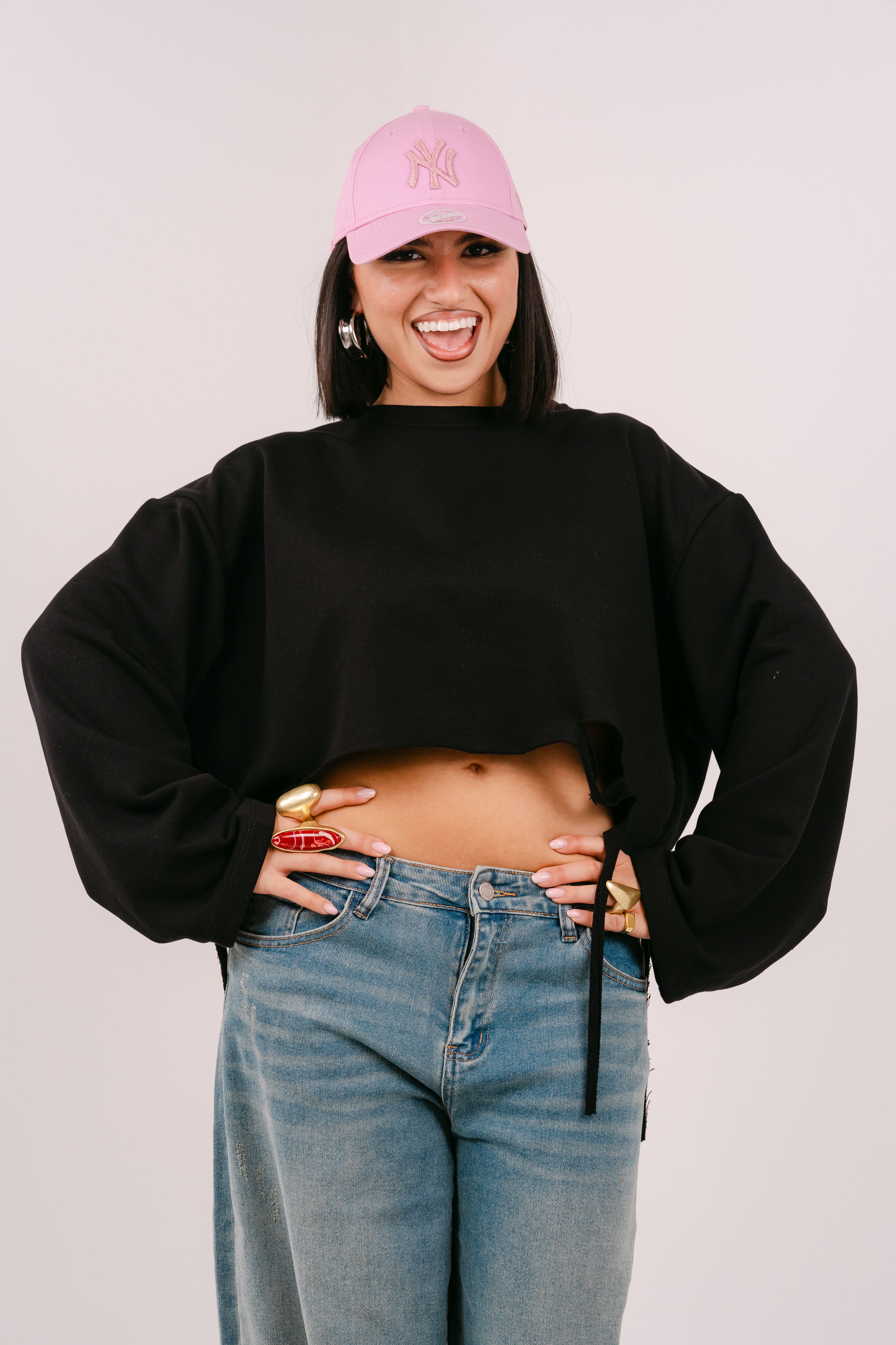 FELPA CROP ELSA NERA JUSTWEST OVERSIZE CON STRAPPI TAGLIA UNCA
